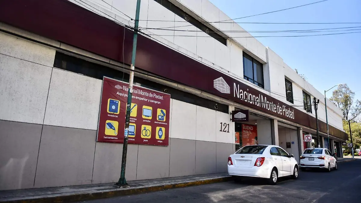 RENE-MONTE DE PIEDAD