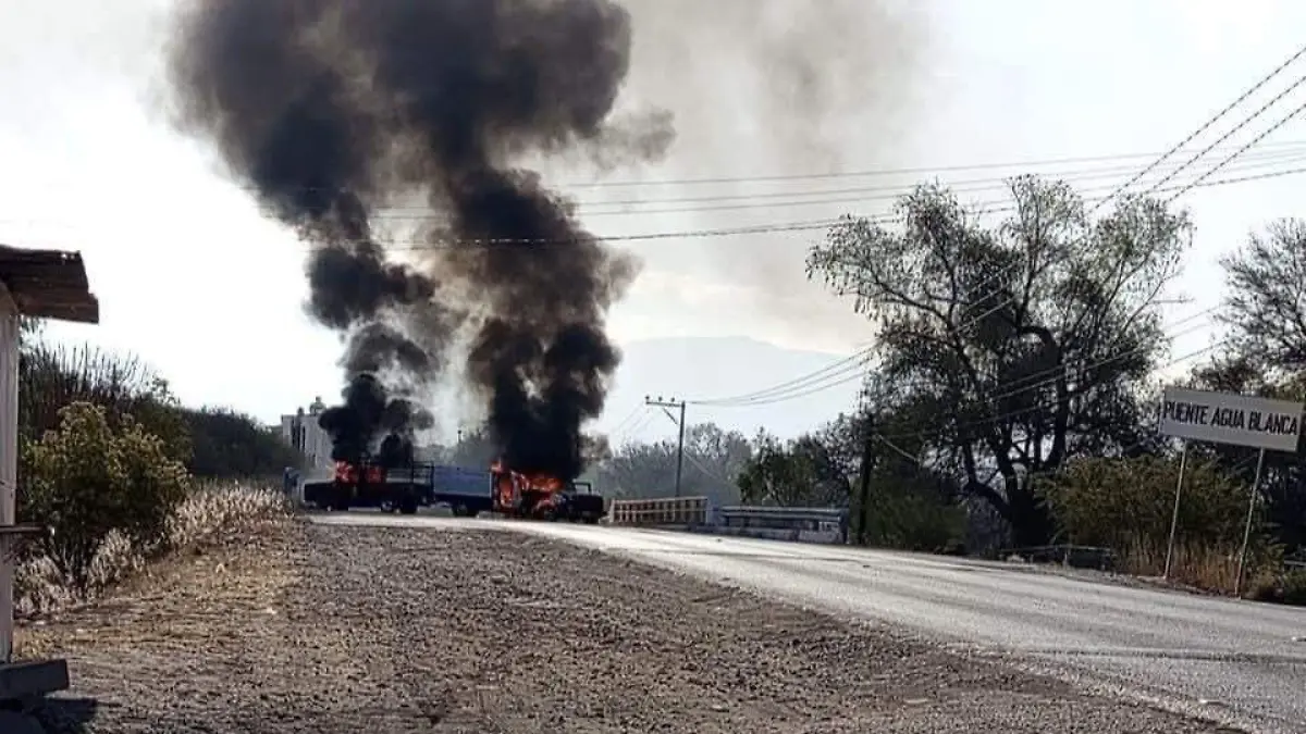 1070247_Bloqueos Zacatecas_impreso