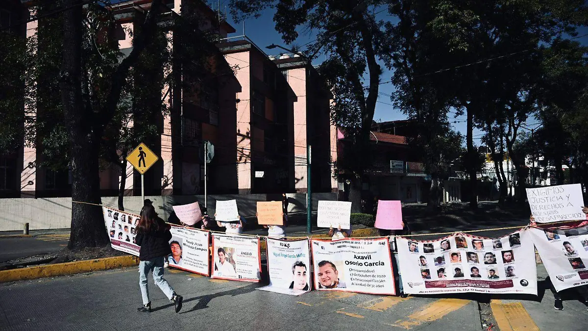 Colectivos de búsqueda toman instalaciones de Ceeaiv en Xalapa 