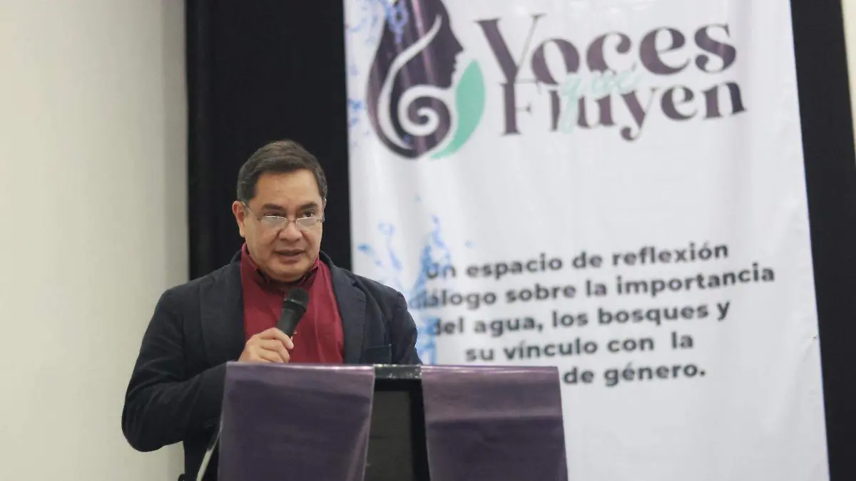 Éric Omar Valladares, titular de CMAS Xalapa