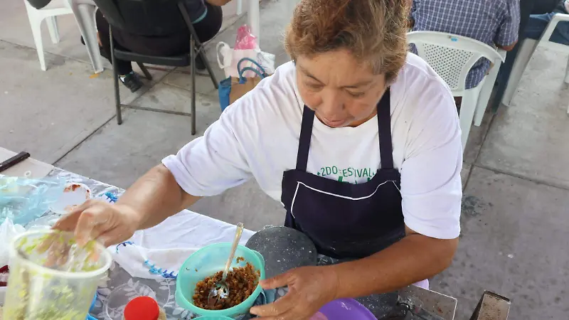Prestadores de servicios se preparan para semana Santa 