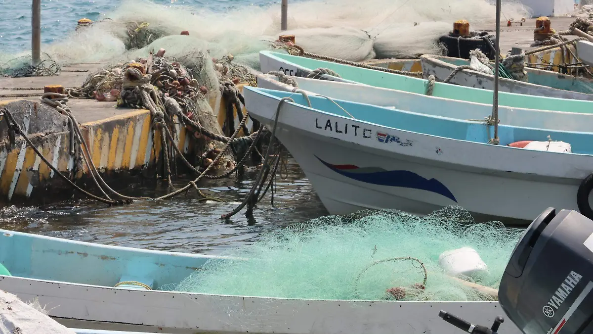 Pescadores en alerta por hidrocarburo 