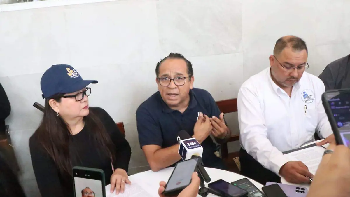 Trabajadores administrativos de la UPN