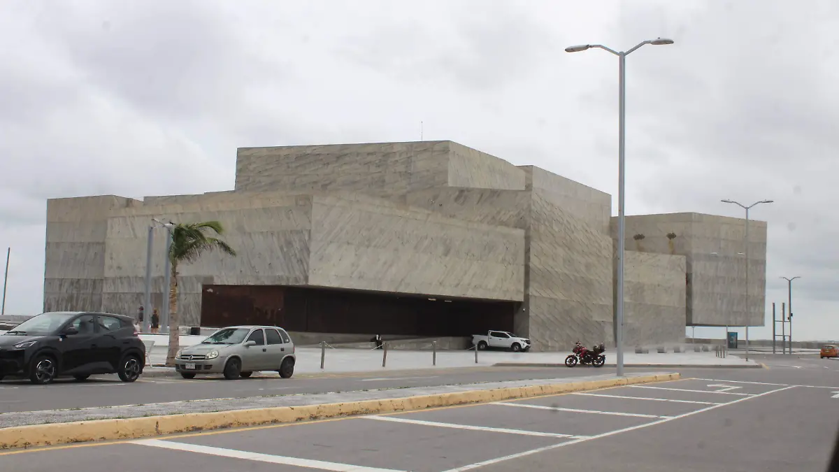 91b9a892-da22-4aef-8669-78408d5a4b9b-1_all_4045