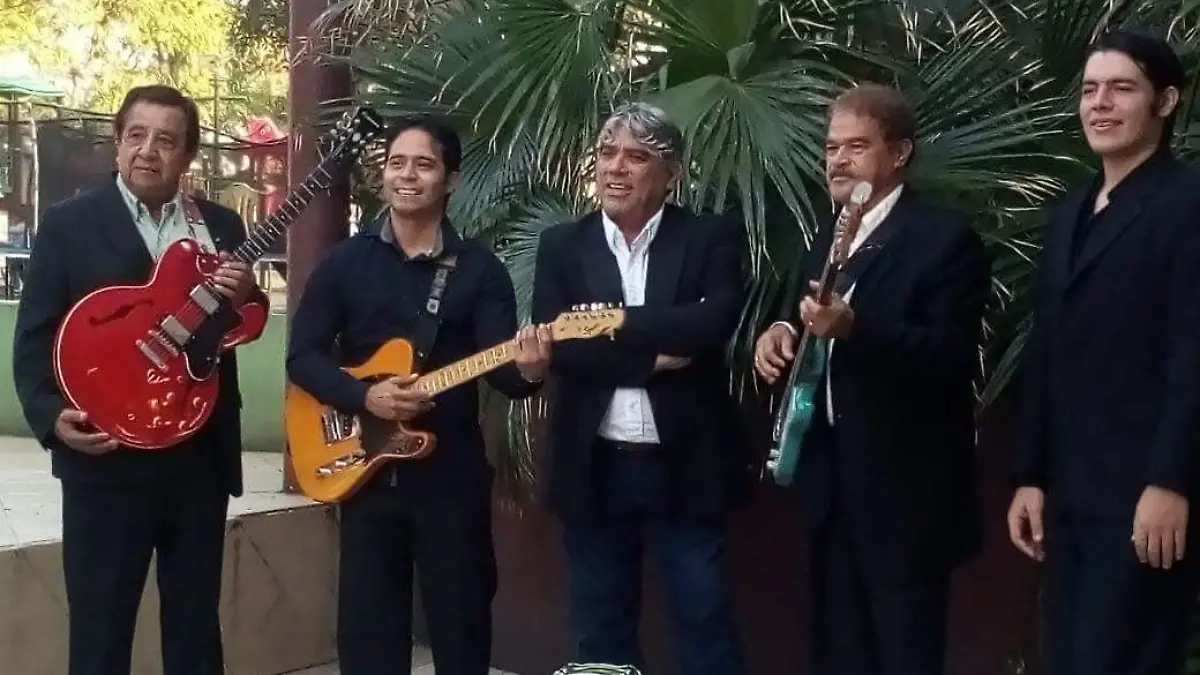 0eb82474-126d-42b1-8619-34ad16b0f36b