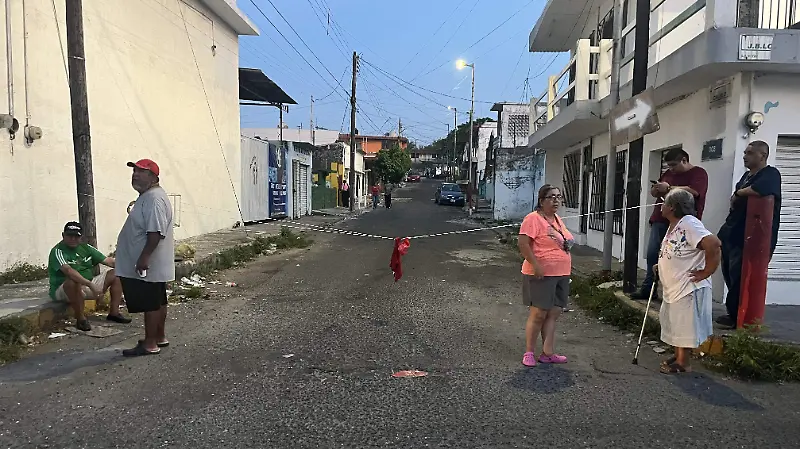 Bloqueo en Veracruz por falta de luz