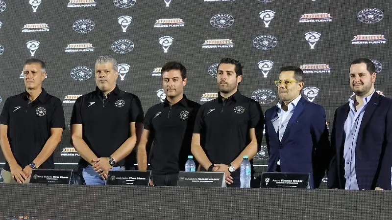 Presentación Pirata FC