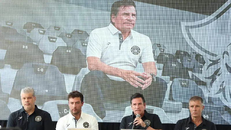 Piratas FC rueda de prensa