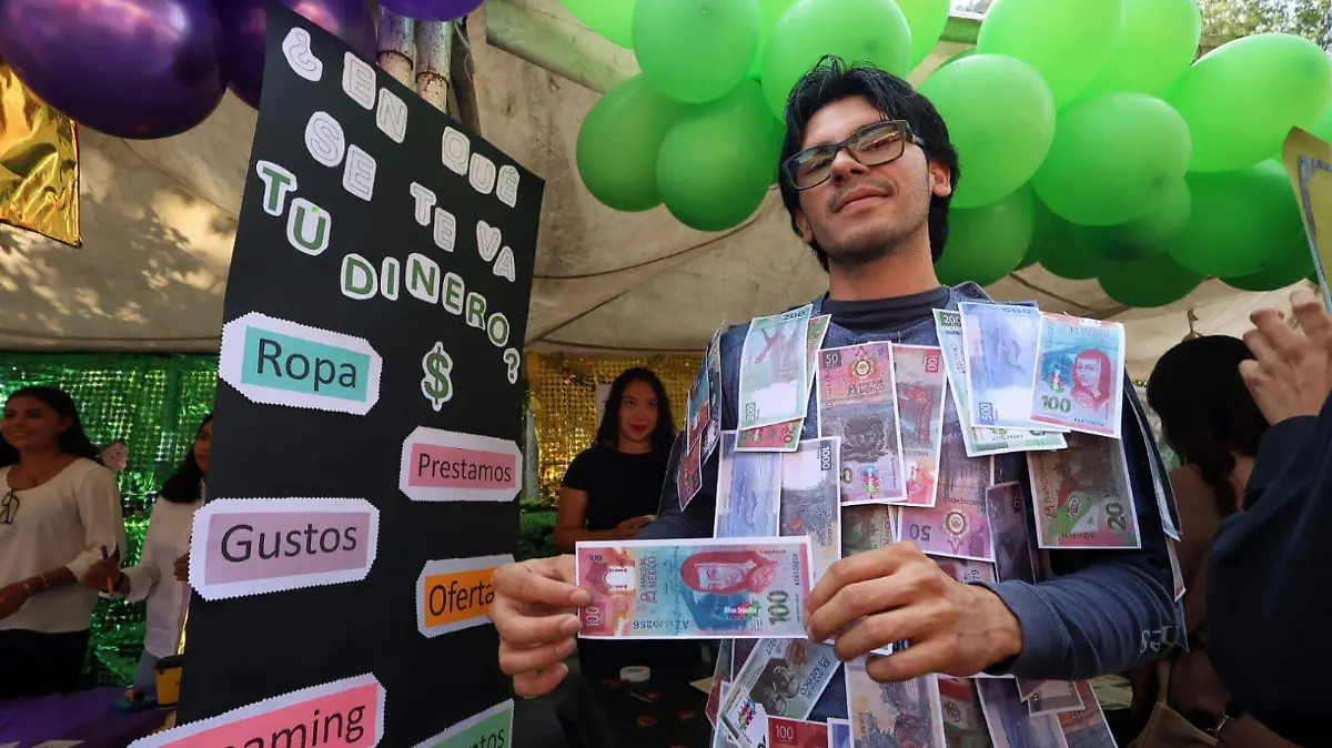 1000193383