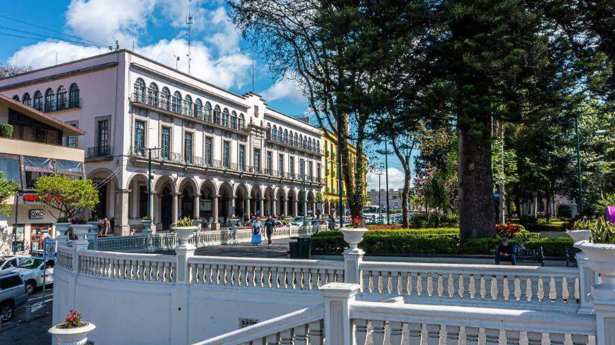 PALACIO-MUNICIPAL-2-900x550