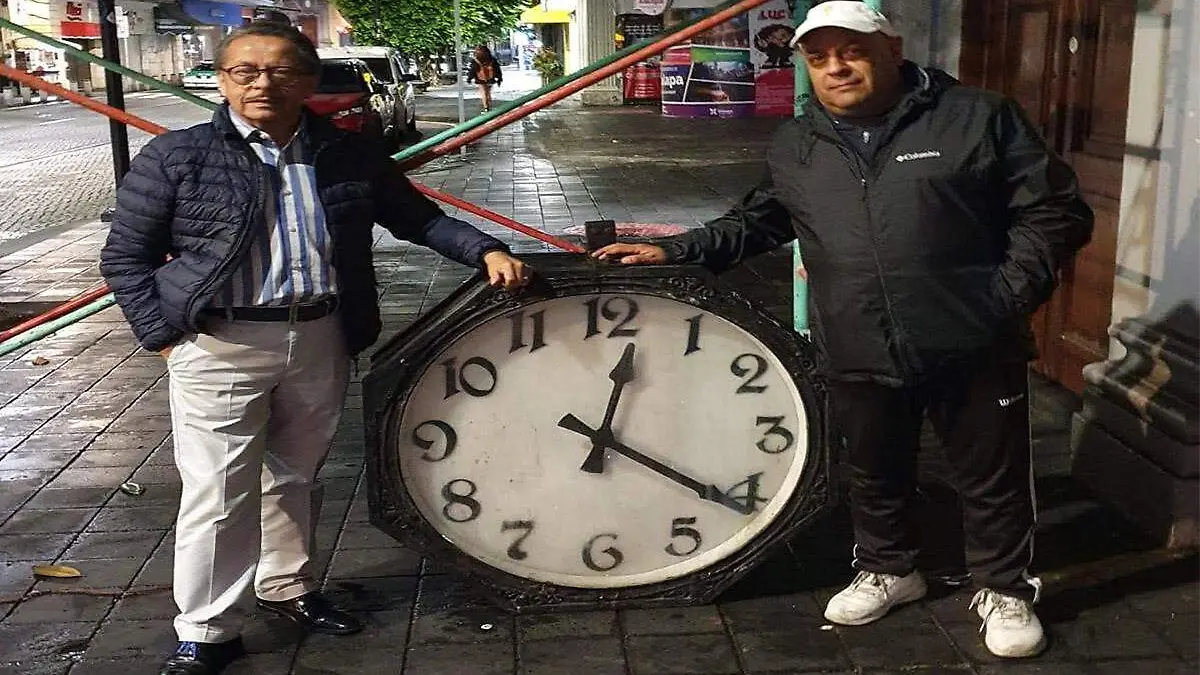 reloj