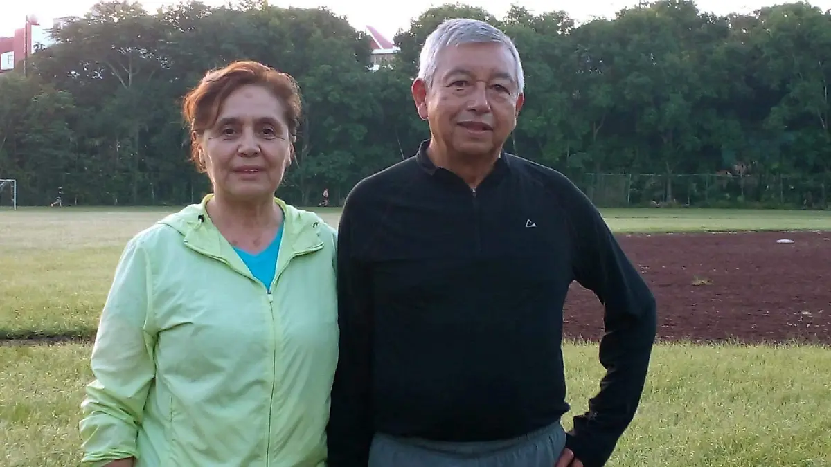 PAREJA 1