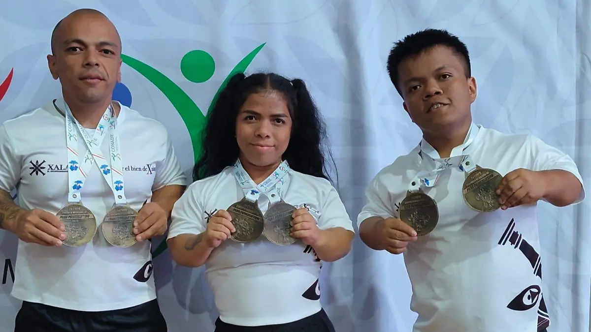 MEDALLISTAS POWERLIFTIN 1