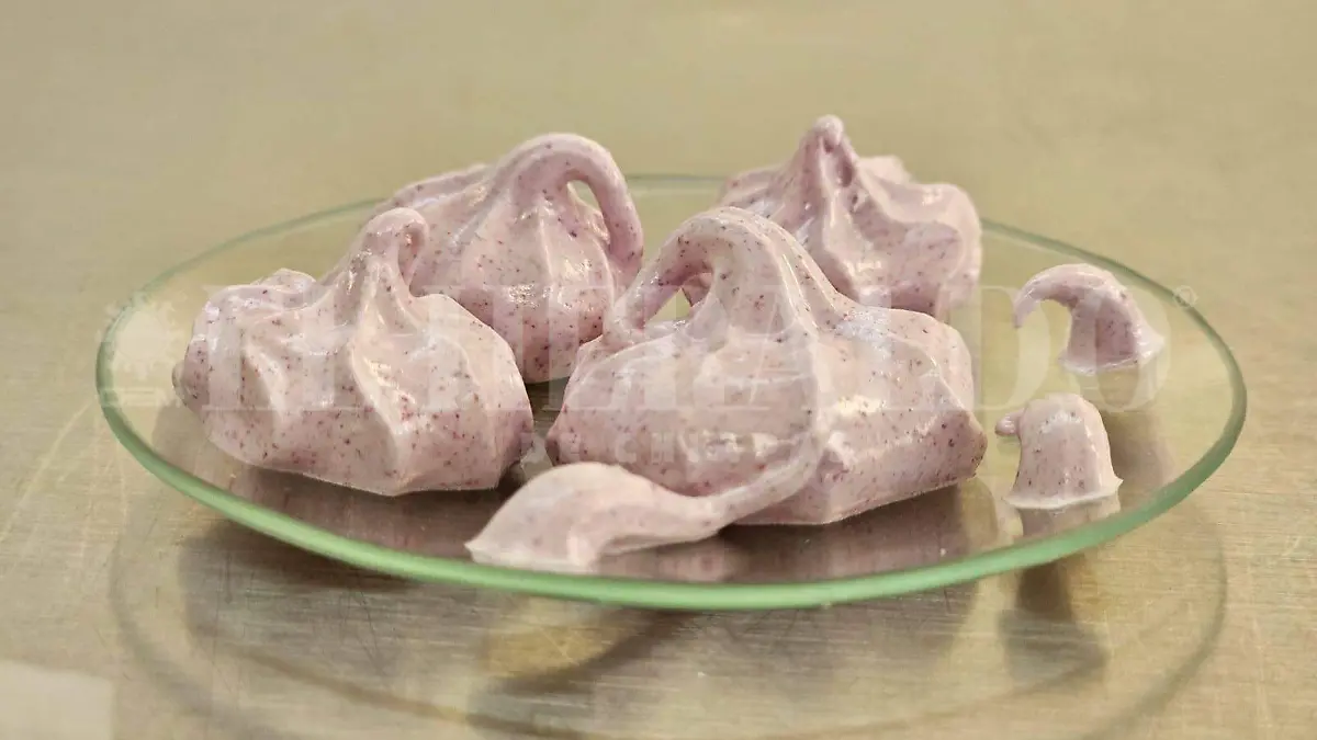 Turrones de cáscara de pitahaya