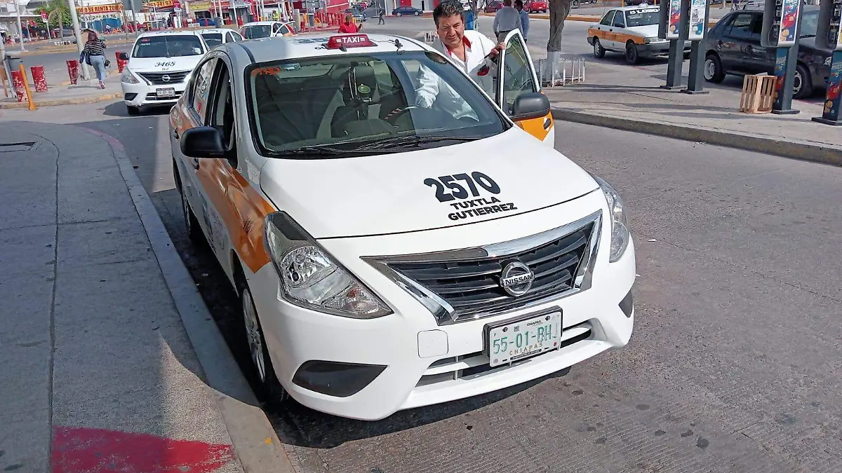 baja demanda en transporte público en Tuxtla