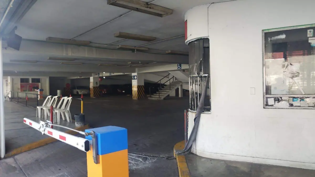 Estacionamiento Público