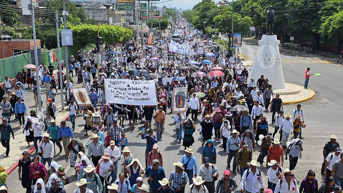mega marcha tuxtla (1)