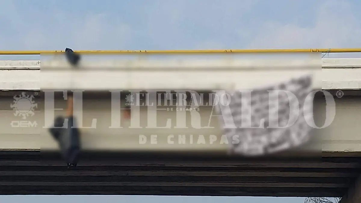 manta con mensaje en Berriozábal 