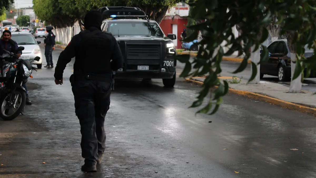 887275_Celaya Balacera-4_impreso