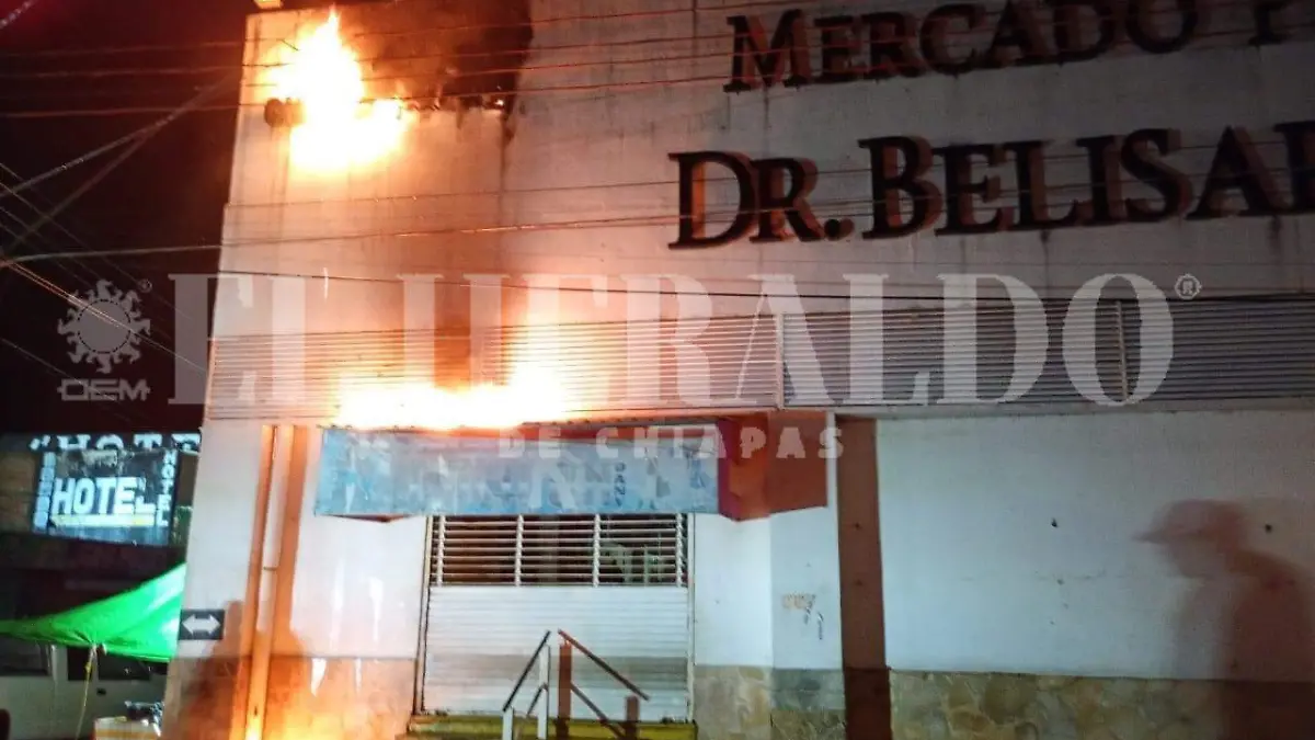 incendio en mercado de Arriaga 