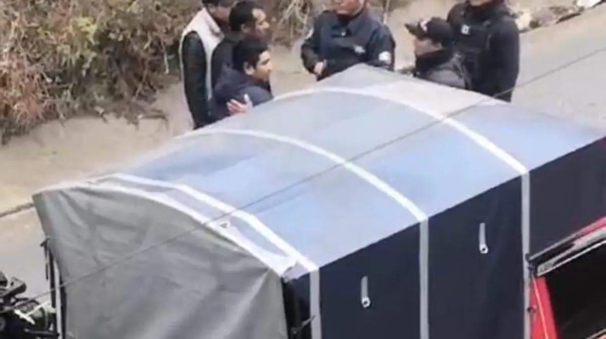 Indígenas impiden revisión policial