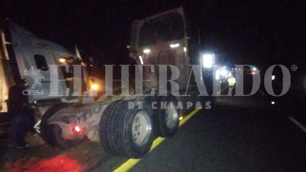 trailers chocados