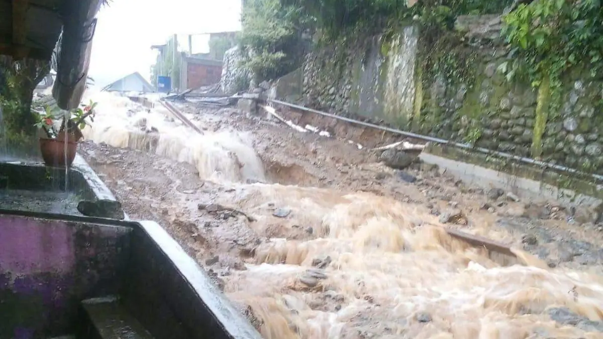 bebe muere por lluvias