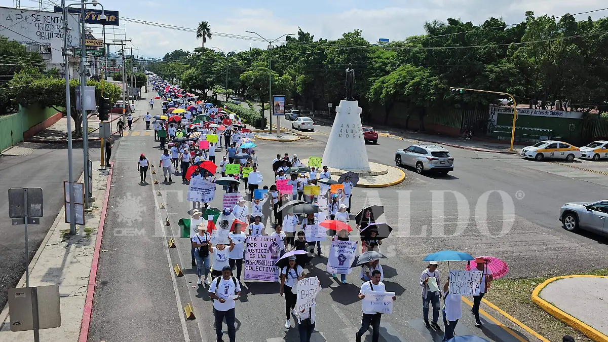 marcha en calles de tuxtla