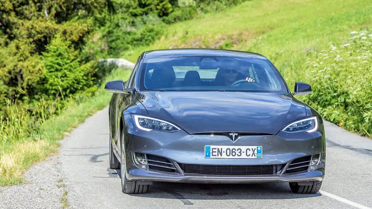 Tesla 2