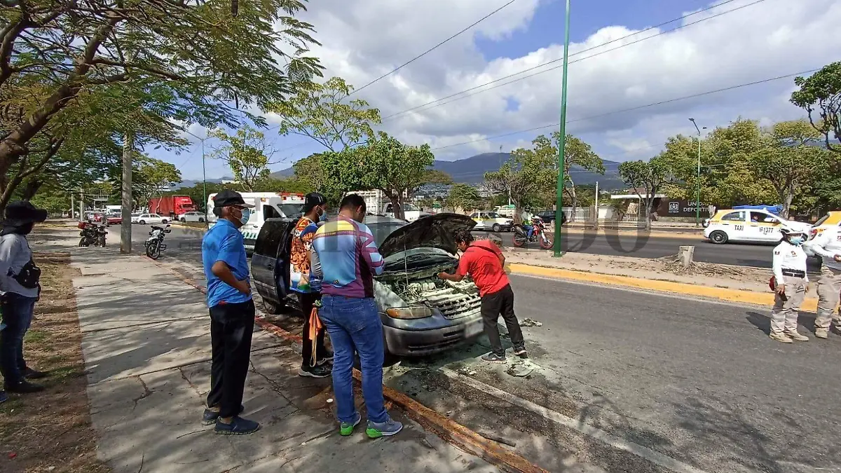camioneta incendiada