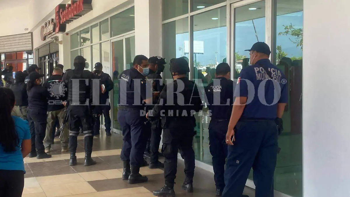 policias en banco