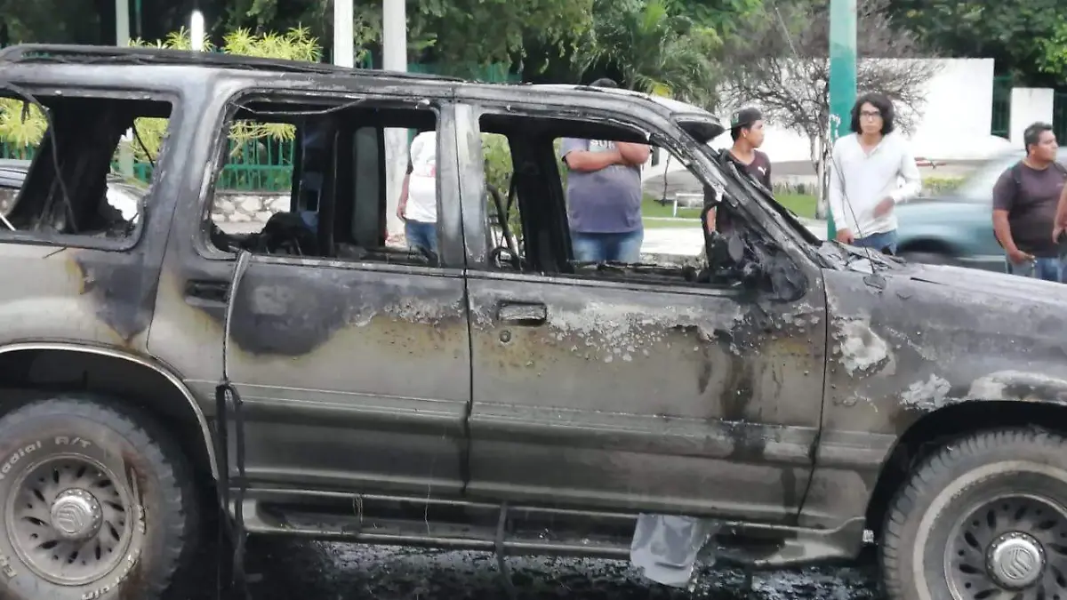 incendio camioneta