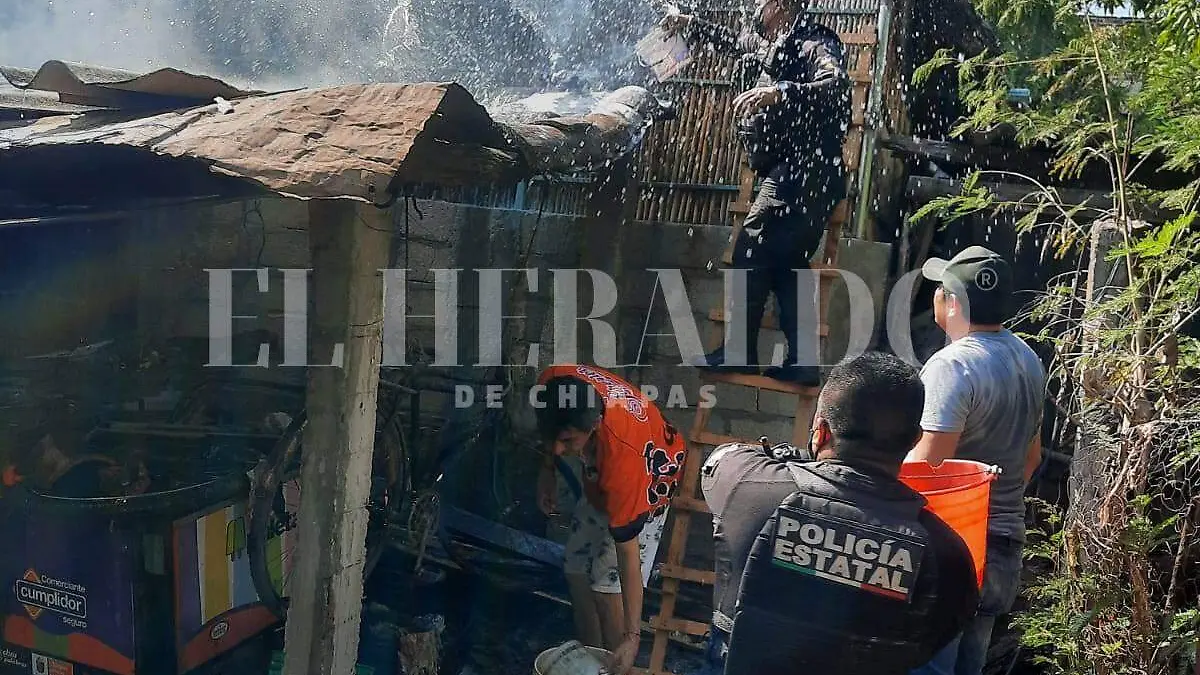 incendio en galera tuxtla (1)