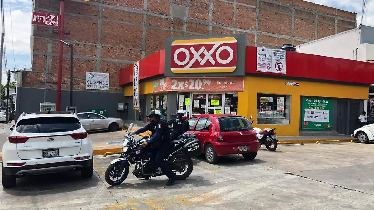 Asalto delincuencia oxxo