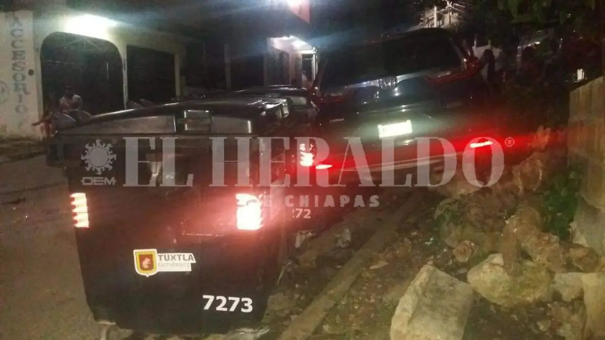 ebrio abandona carro 1 (2)