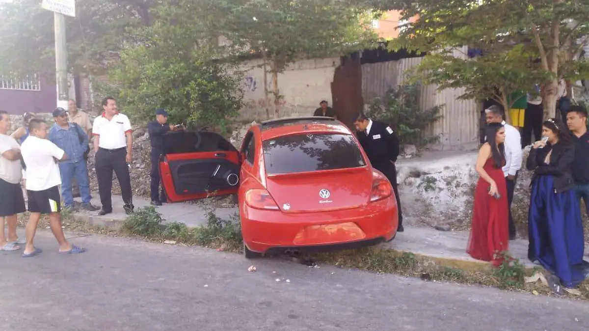 Image 2018-12-08 at 3.22.59 PM (1)