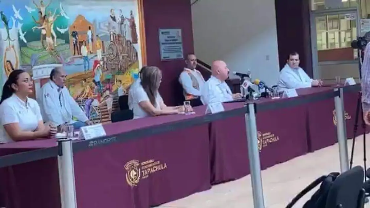 rueda de prensa secretario de salud