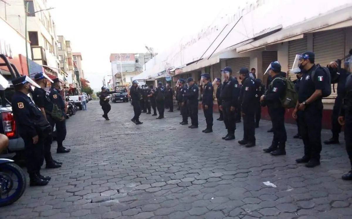 operativo, ambulantes, policia