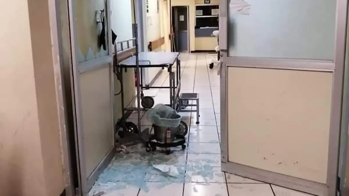 hospital destrozos agresion