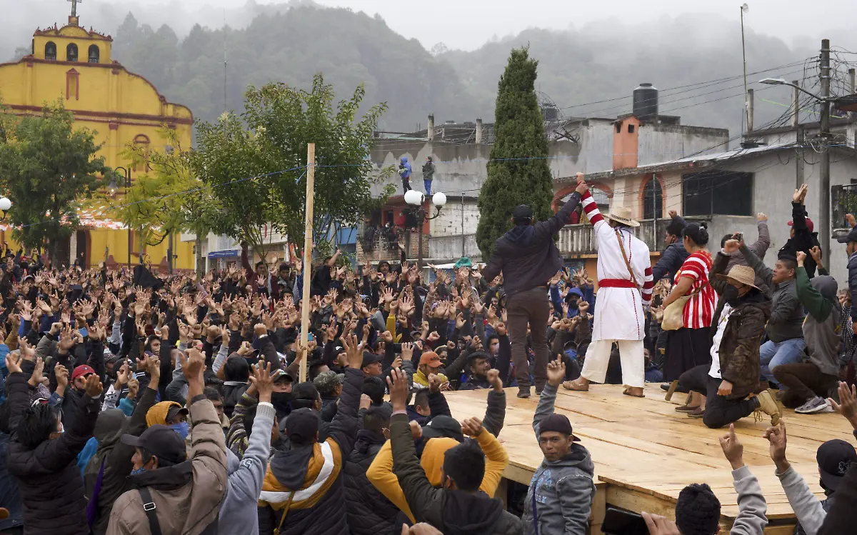 849261_Usos y costumbres Oxchuc-Chiapas -8_impreso