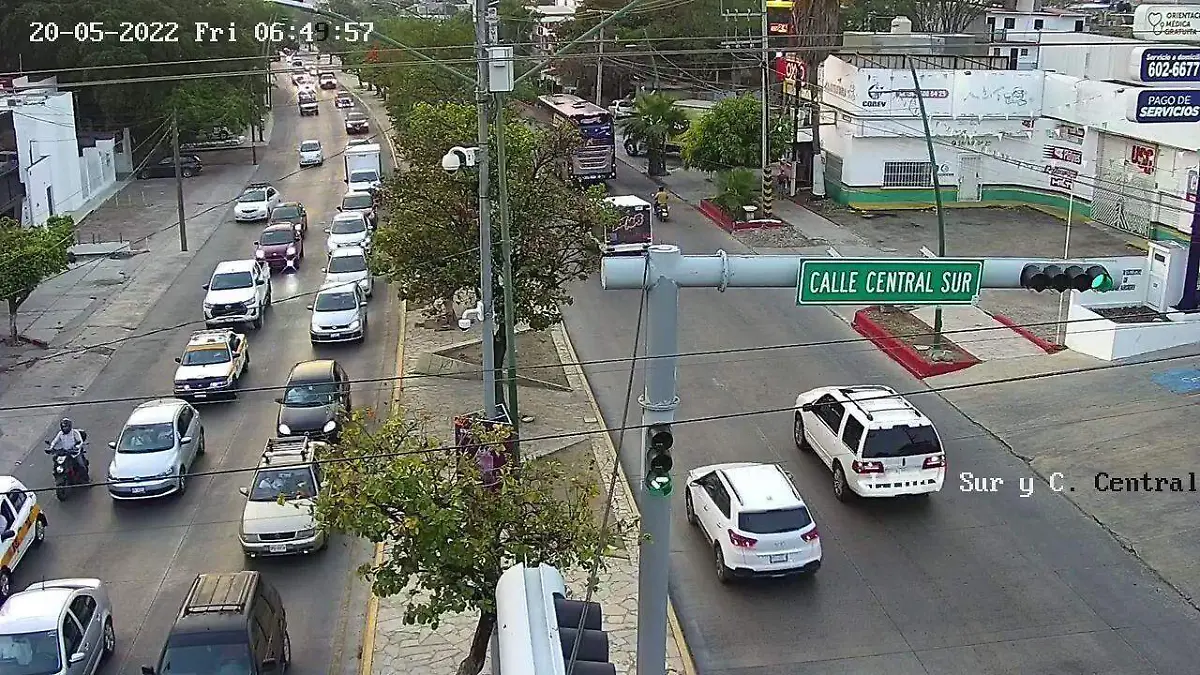 Vialidad sur y central