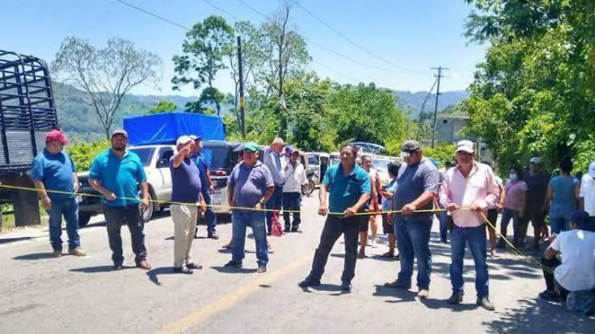 Bloqueo en Frontera Comalapa