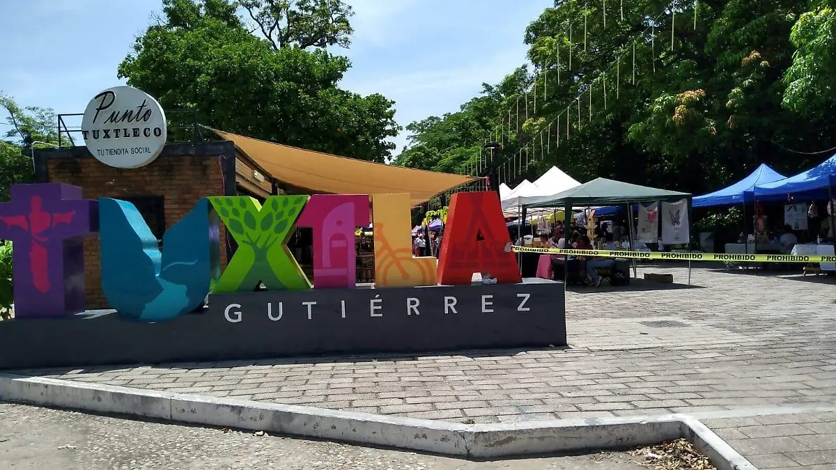 Calzada de los hombres ilustres Tuxtla Gutiérrez