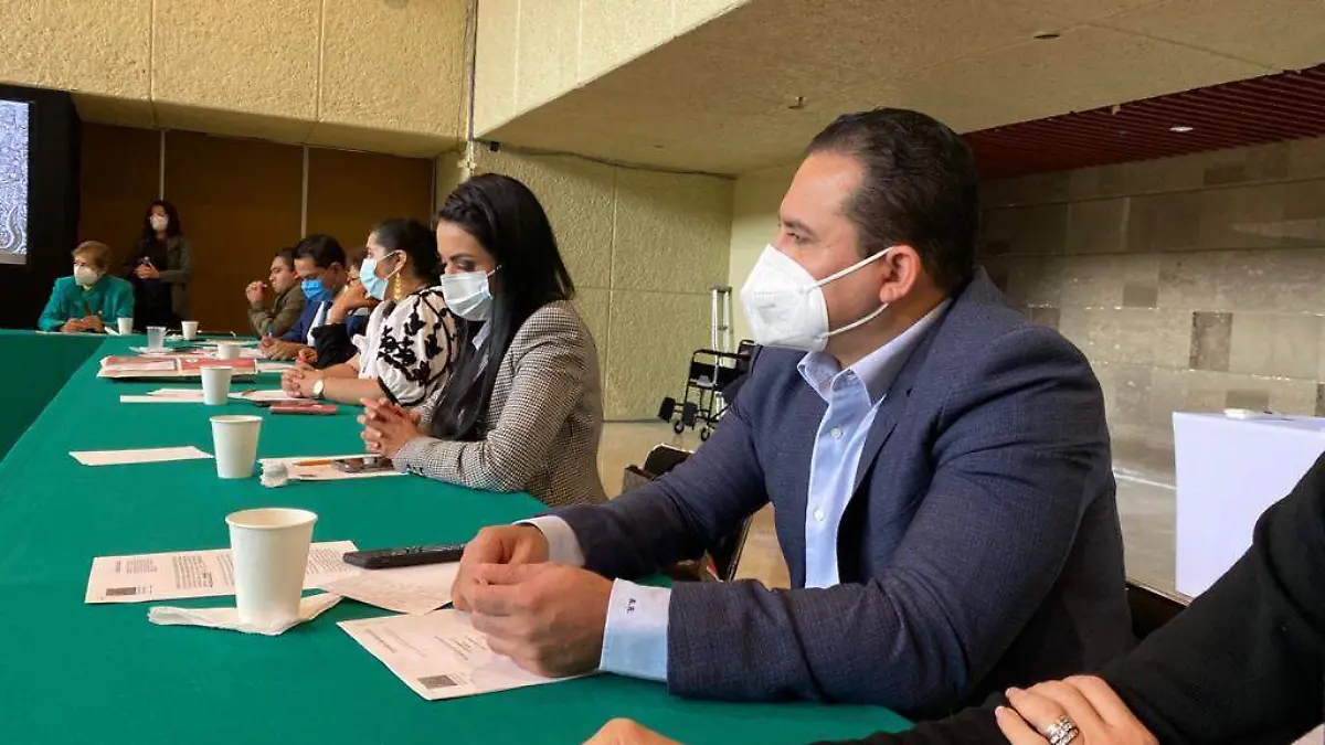 aprobaciones educación