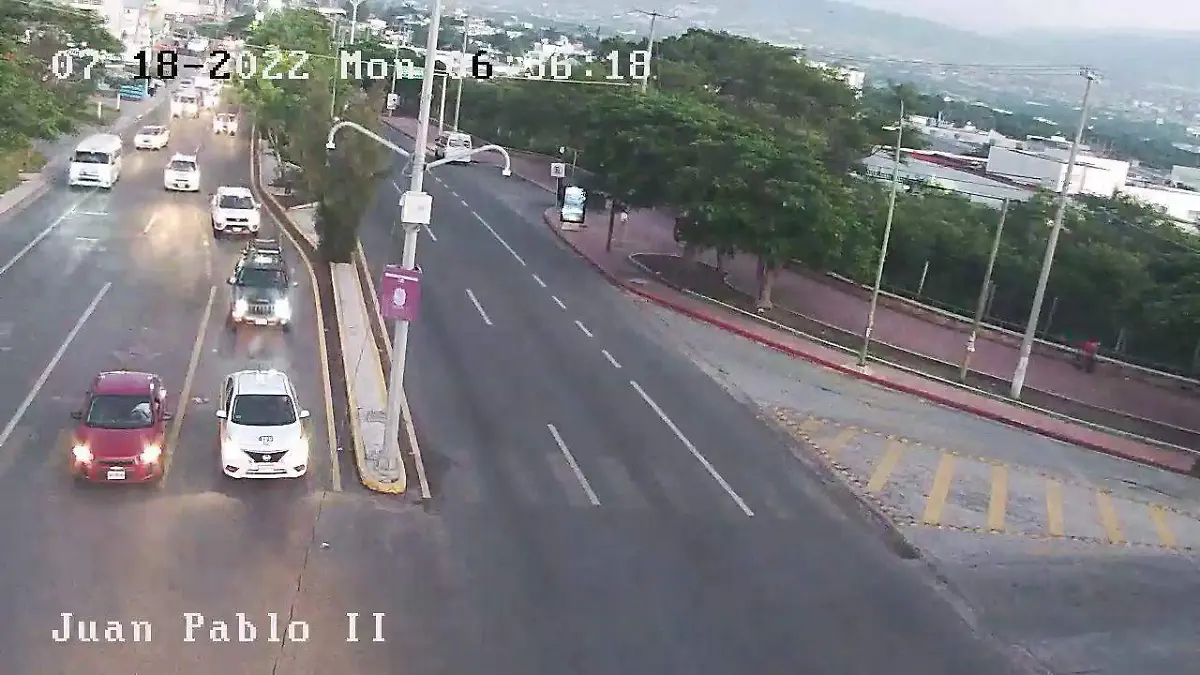 Tráfico vehicular en Tuxtla (1)