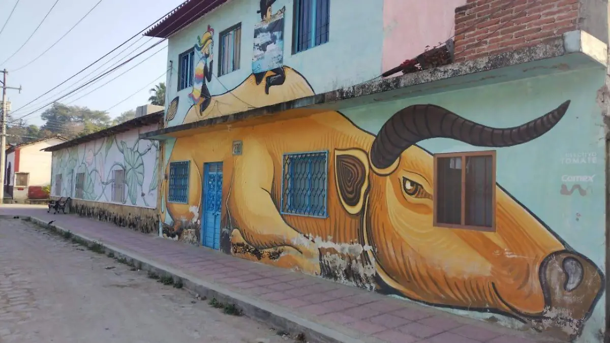 MURAL CASA TORO