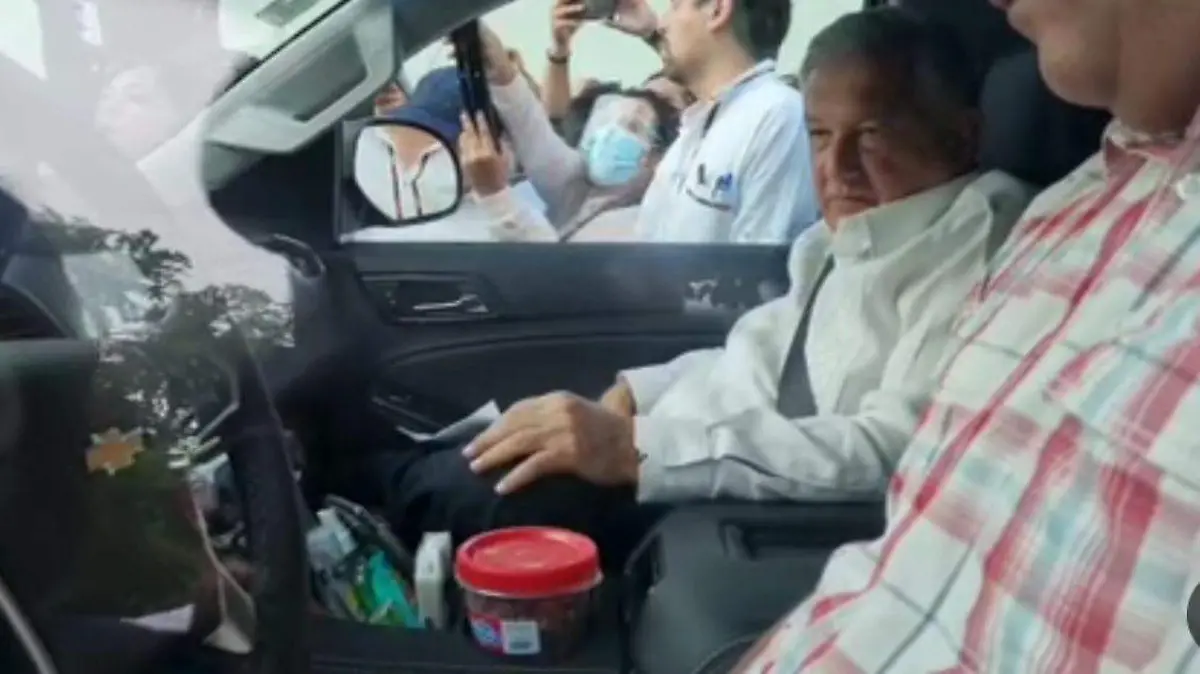 amlo dice sin respesto por voicotear su carro 2