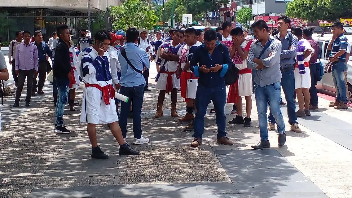 Indigenas
