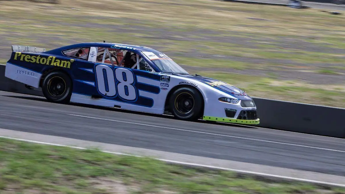 Auto Nascar (2)