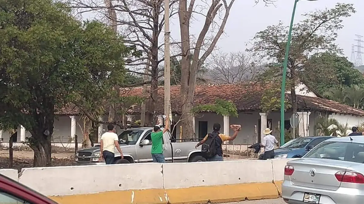 Captura de pantalla 2019-05-16 a la(s) 14.25.37